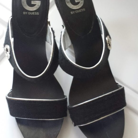 Guess Shoes Heels Guess GG Logo - Picture 6 of 8